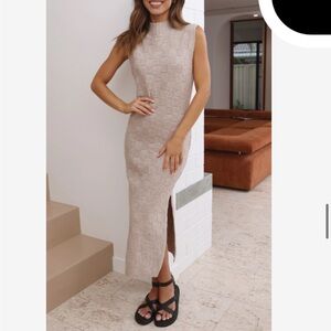 Elegant Sleeveless Beige Dress